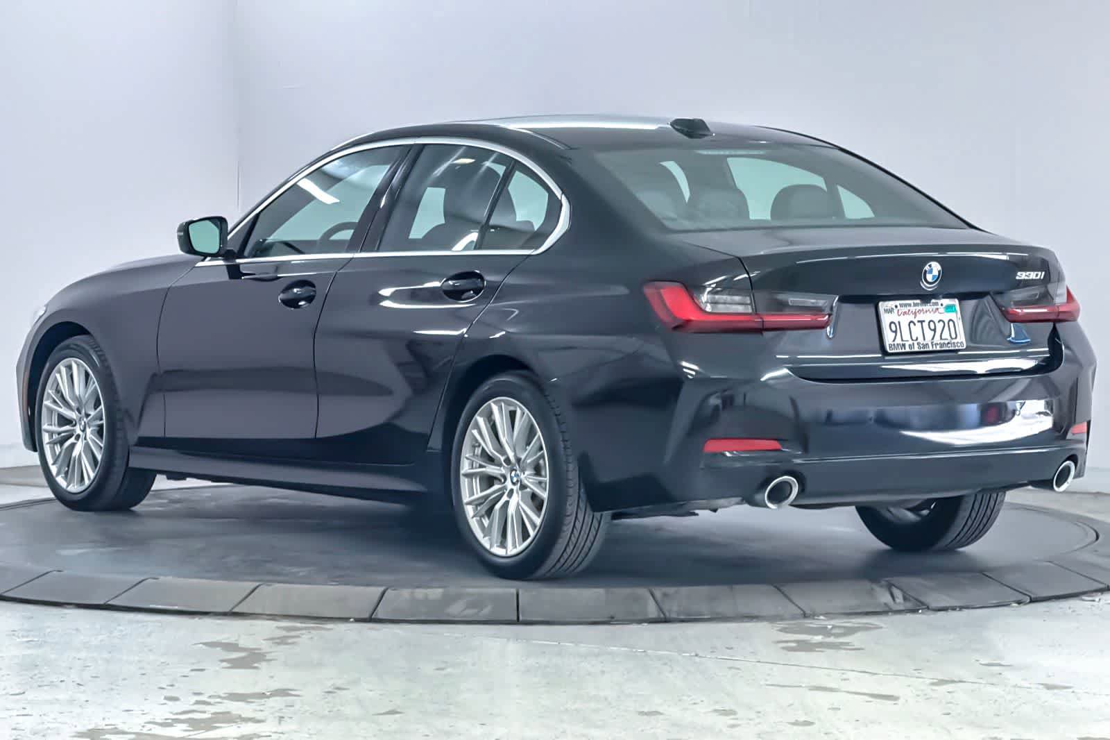 Certified 2024 BMW 330i Sedan w/ Convenience Package image 6