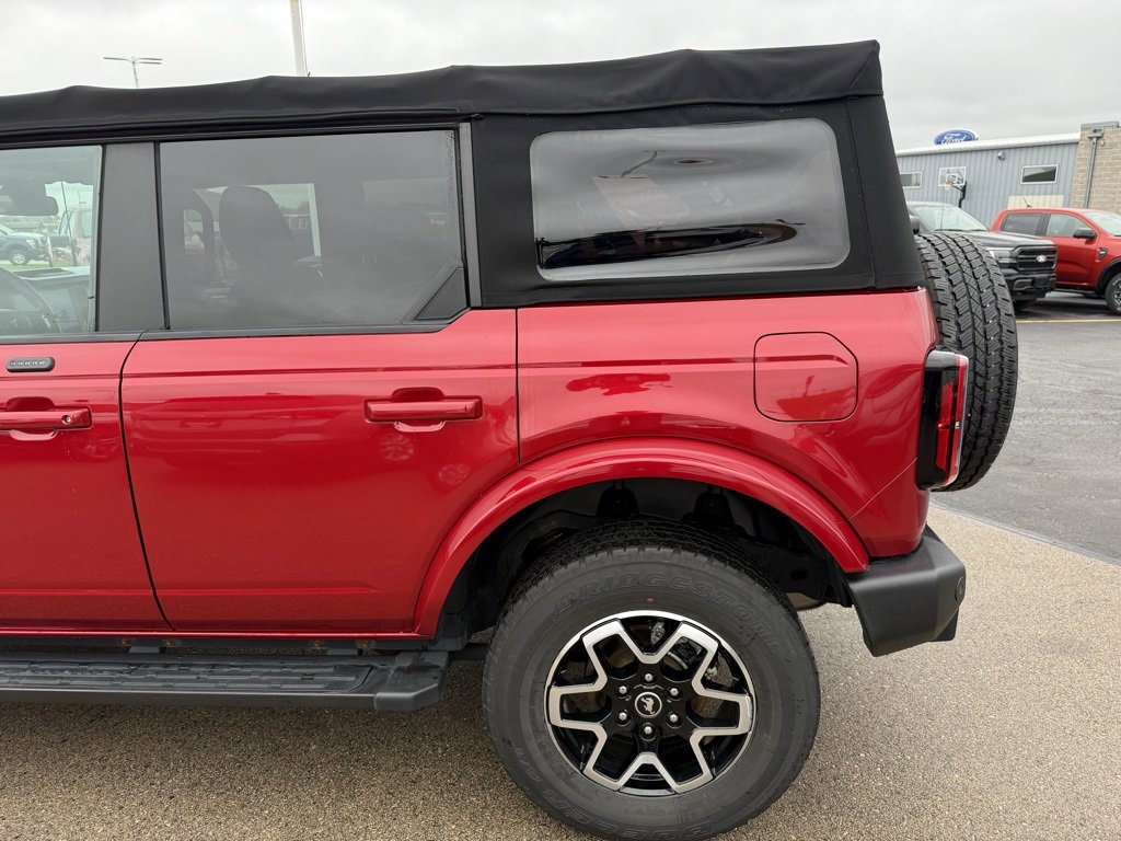 Used 2021 Ford Bronco Outer Banks image 39