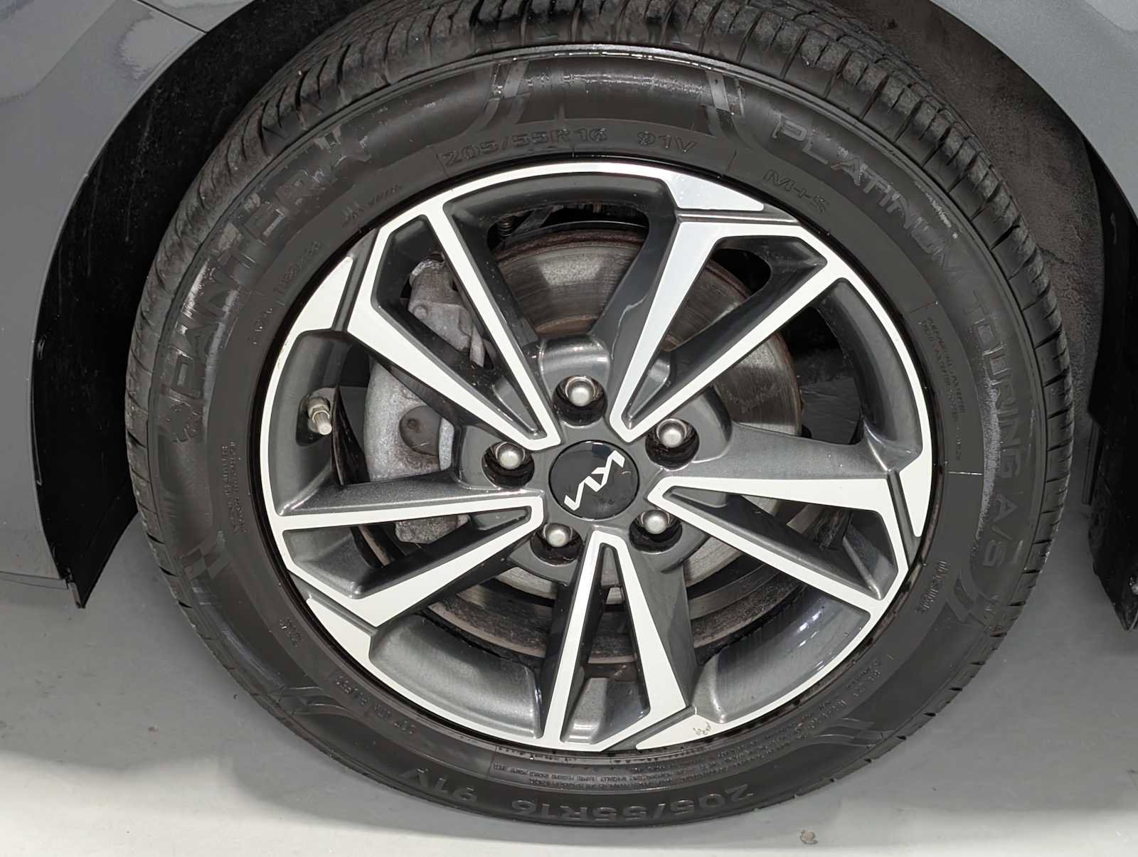 Certified 2023 Kia Forte LXS w/ LXS Technology Package FWD image 3