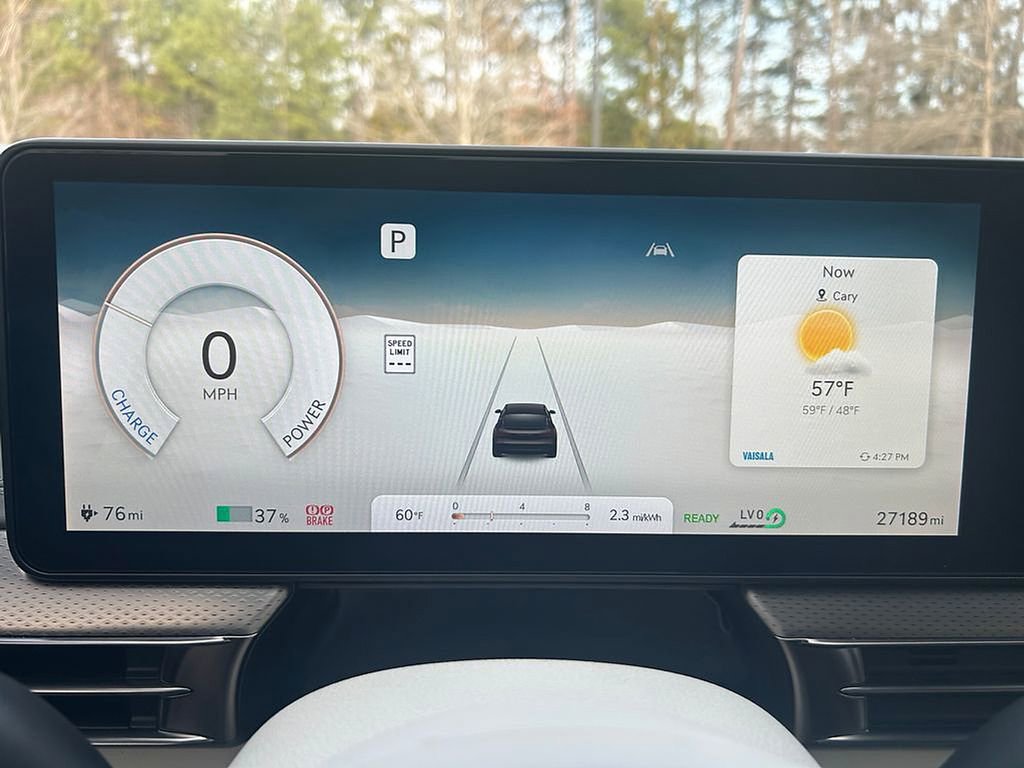 Used 2023 Genesis GV60 Performance image 12