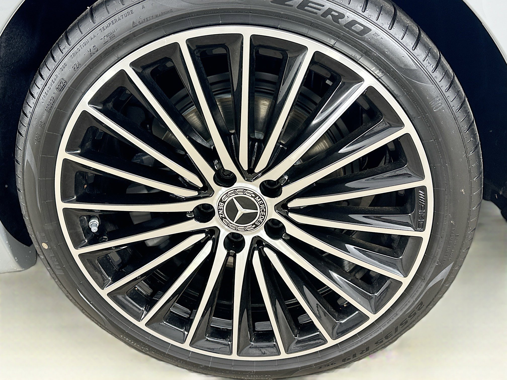 Certified 2025 Mercedes-Benz C 300 4MATIC Sedan image 37