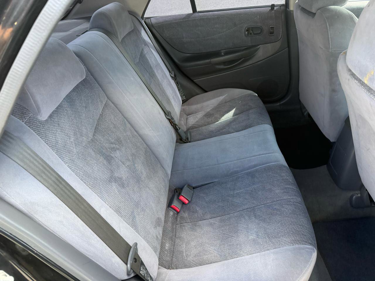 Used 2000 MAZDA Protege ES image 10