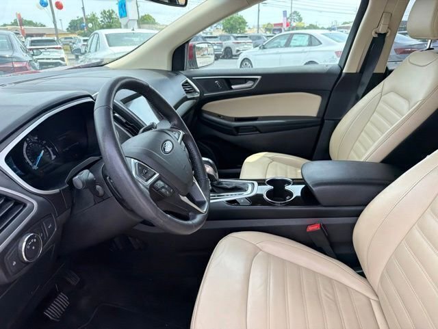 Used 2018 Ford Edge SEL w/ Equipment Group 201A FWD image 26
