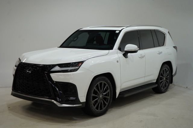 Used 2024 Lexus LX 600 F Sport AWD/4WD image 3