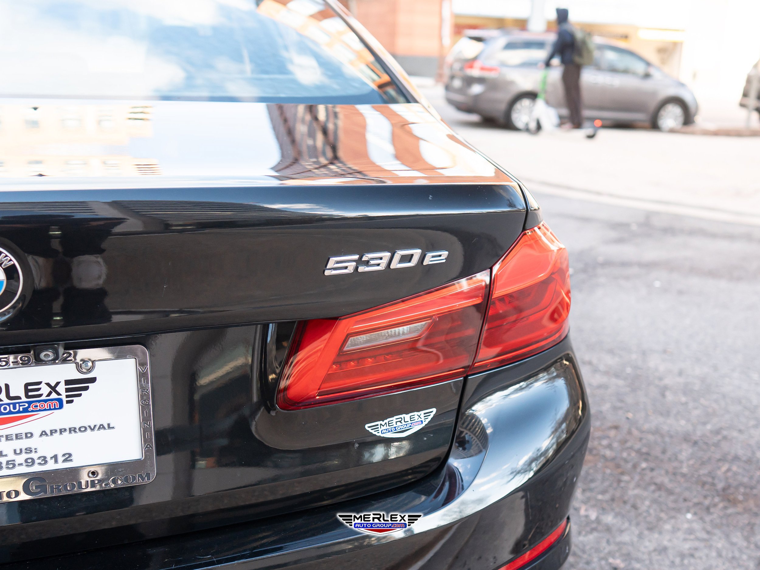 Used 2018 BMW 530e w/ Premium Package 2 image 51