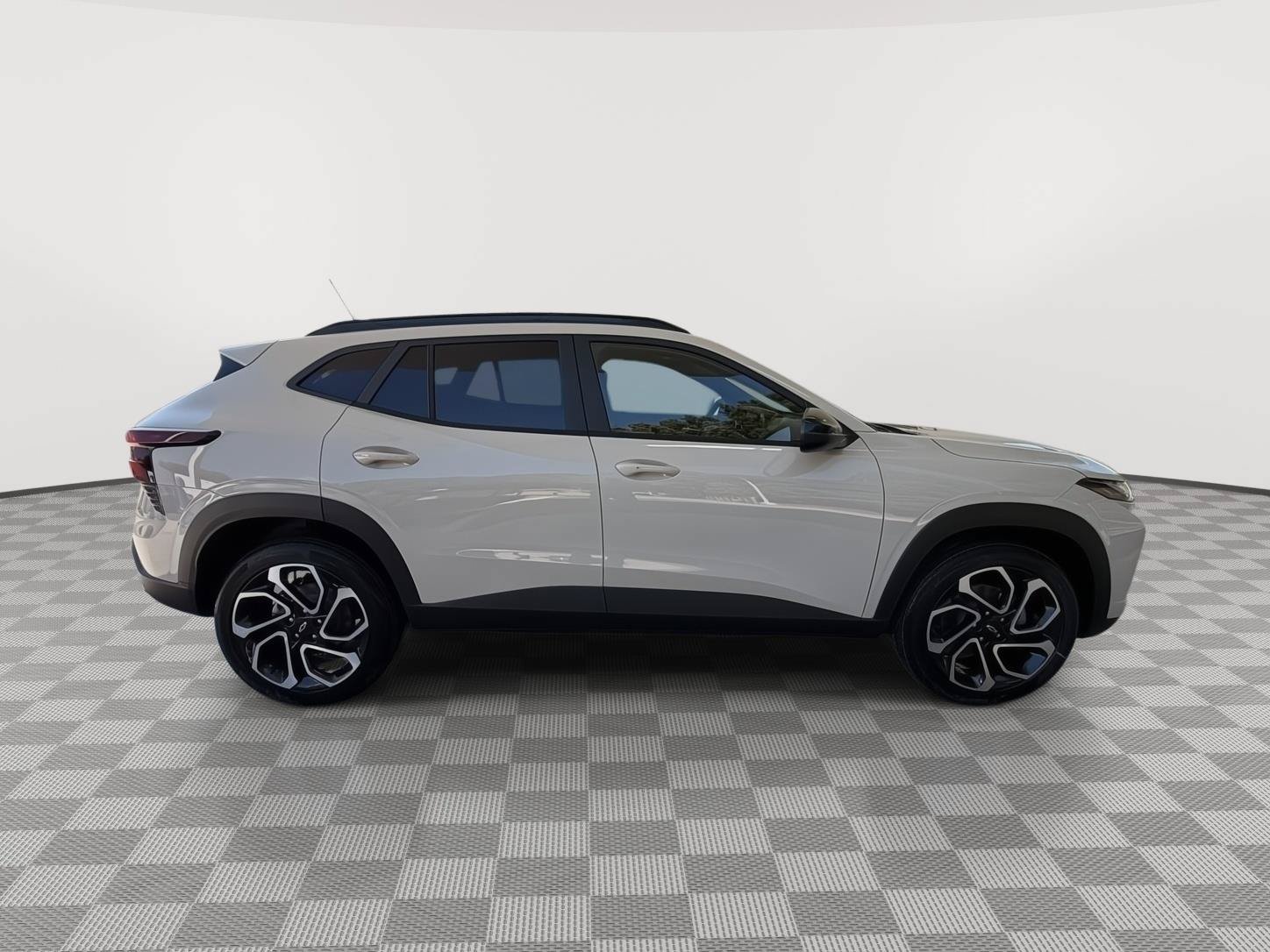 New 2026 Chevrolet Trax RS w/ Sunroof Package FWD image 5