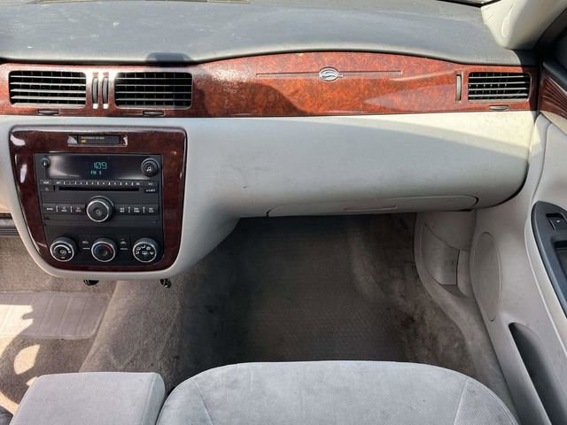 Used 2008 Chevrolet Impala LS FWD image 17