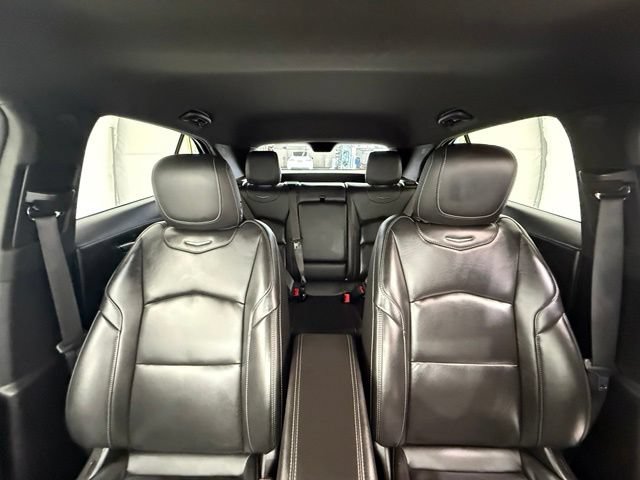 Used 2025 Cadillac XT4 Premium Luxury FWD image 30