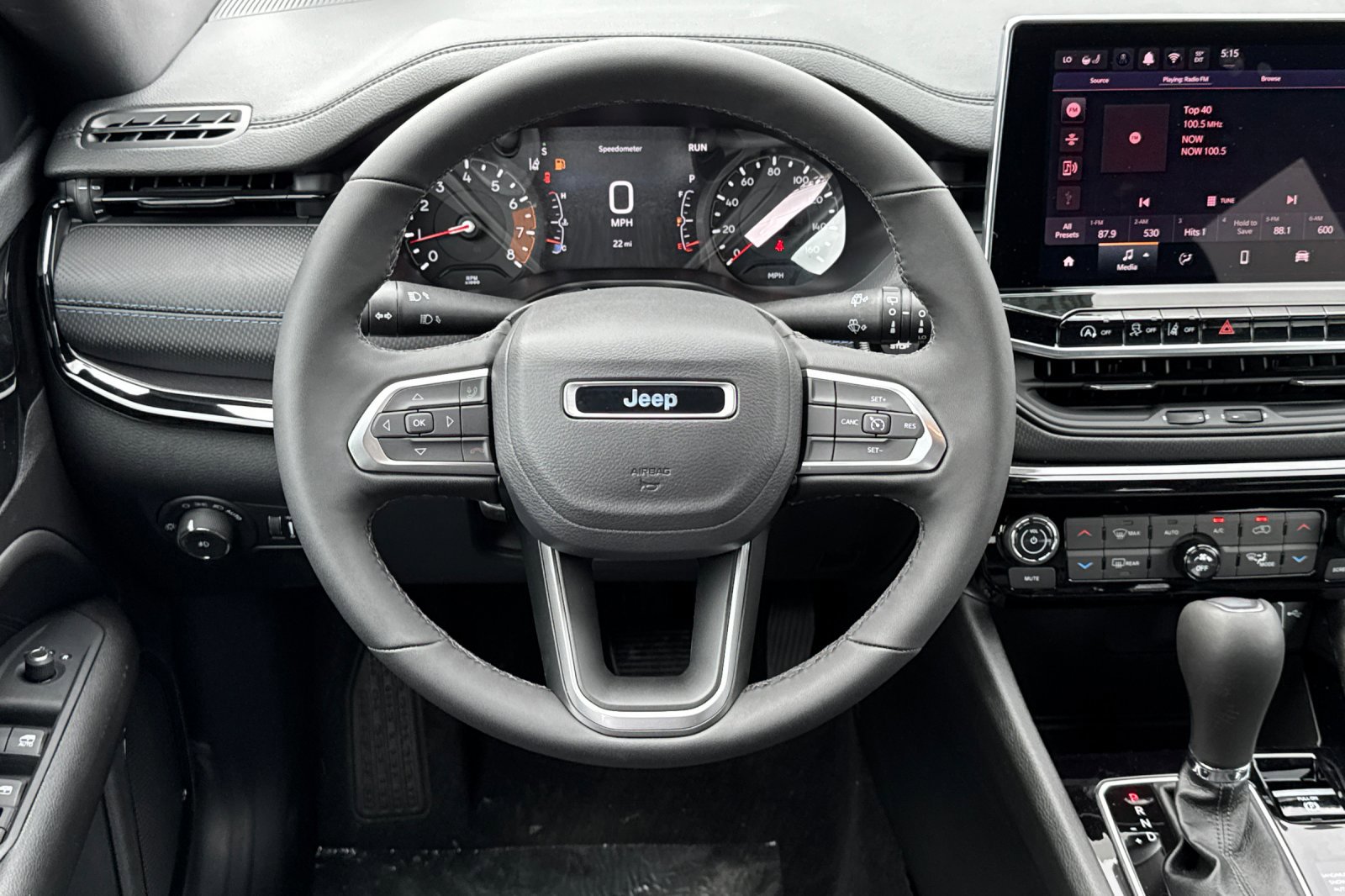 New 2026 Jeep Compass Latitude image 13