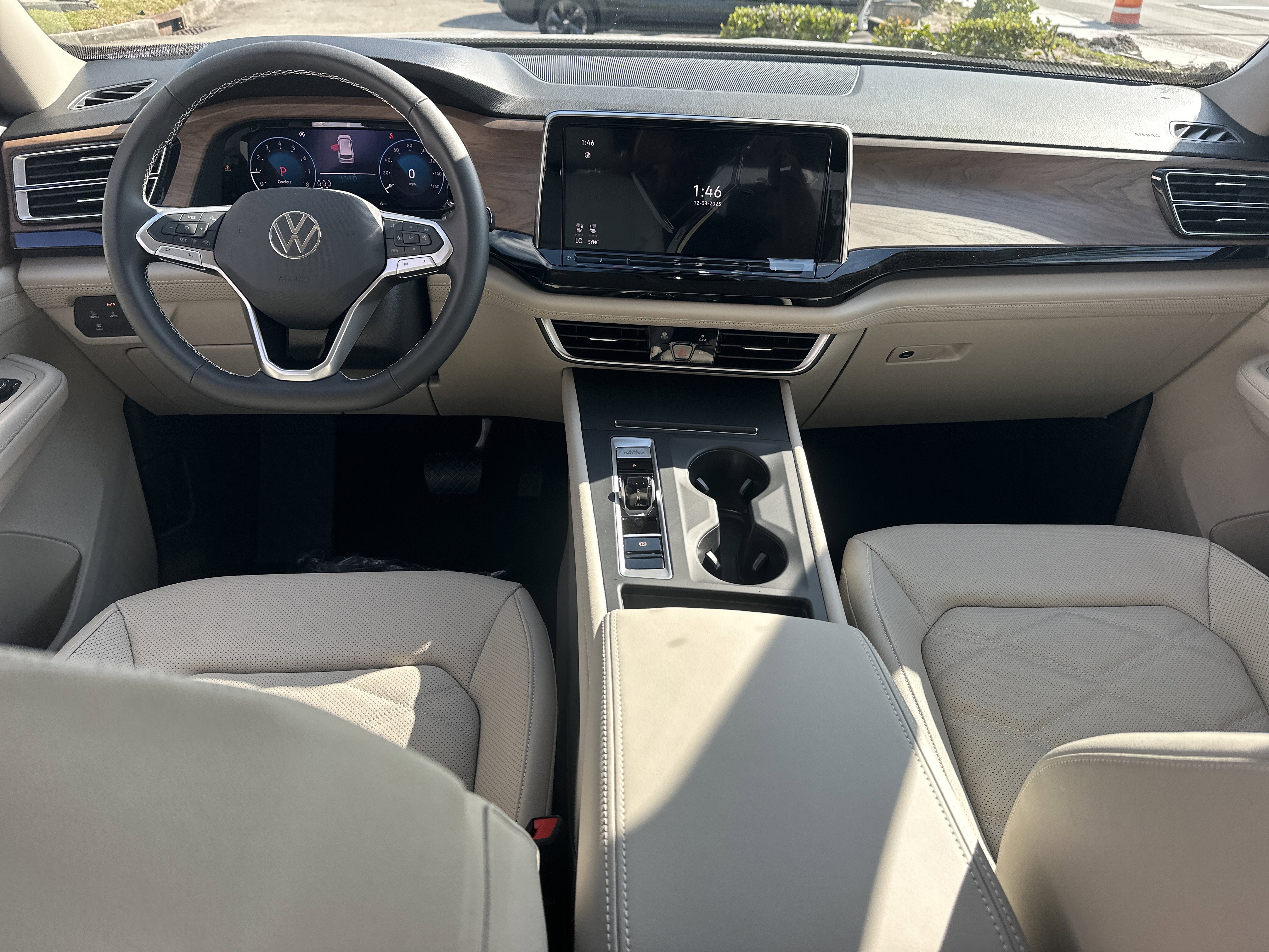 New 2026 Volkswagen Atlas SE image 15