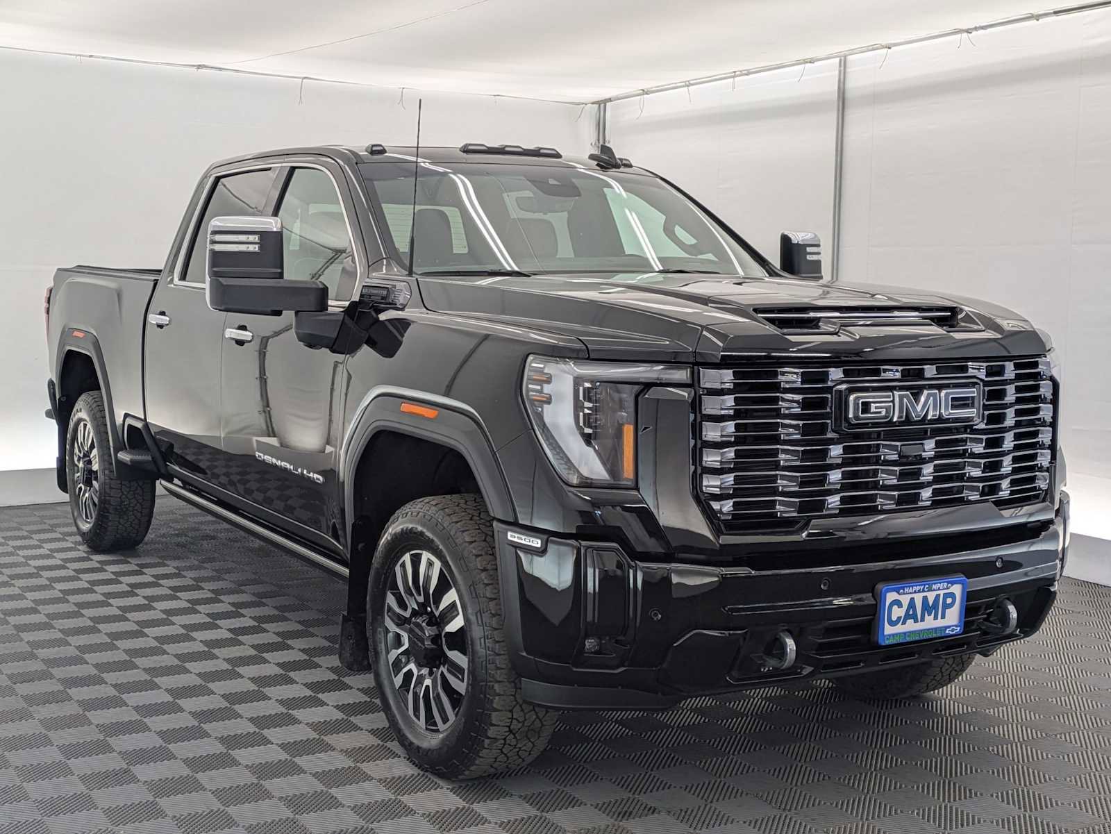Used 2025 GMC Sierra 3500 Denali Ultimate AWD/4WD image 8