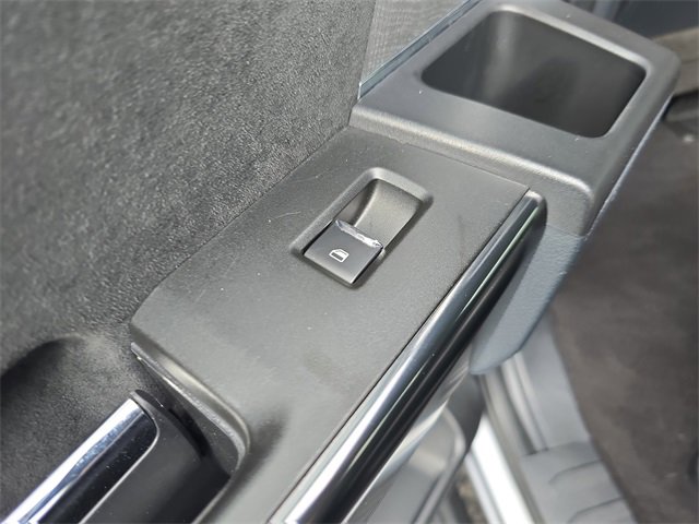 Used 2022 Ford F150 Platinum w/ Equipment Group 701A High image 11