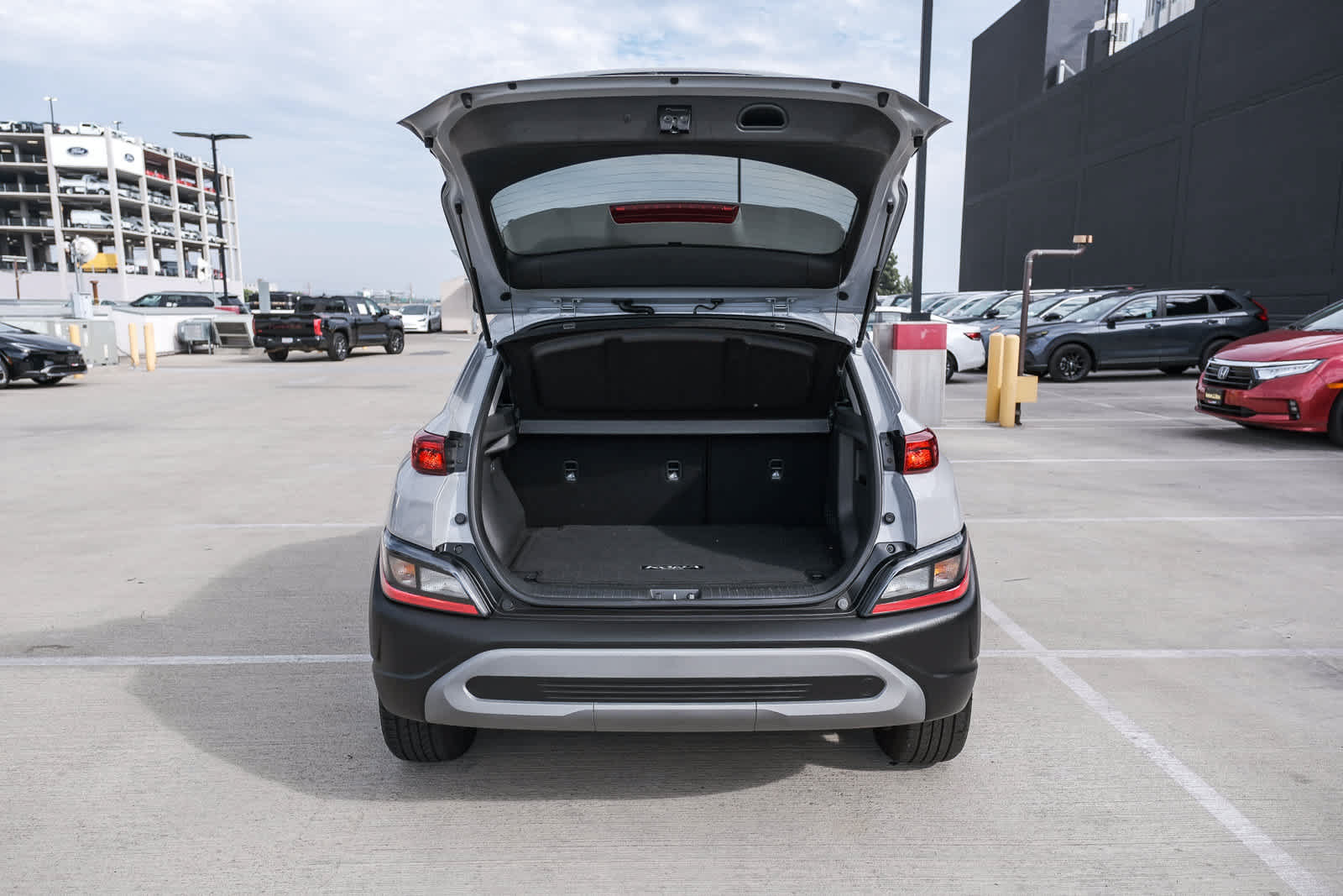 Used 2023 Hyundai Kona SEL w/ Convenience Package FWD image 26