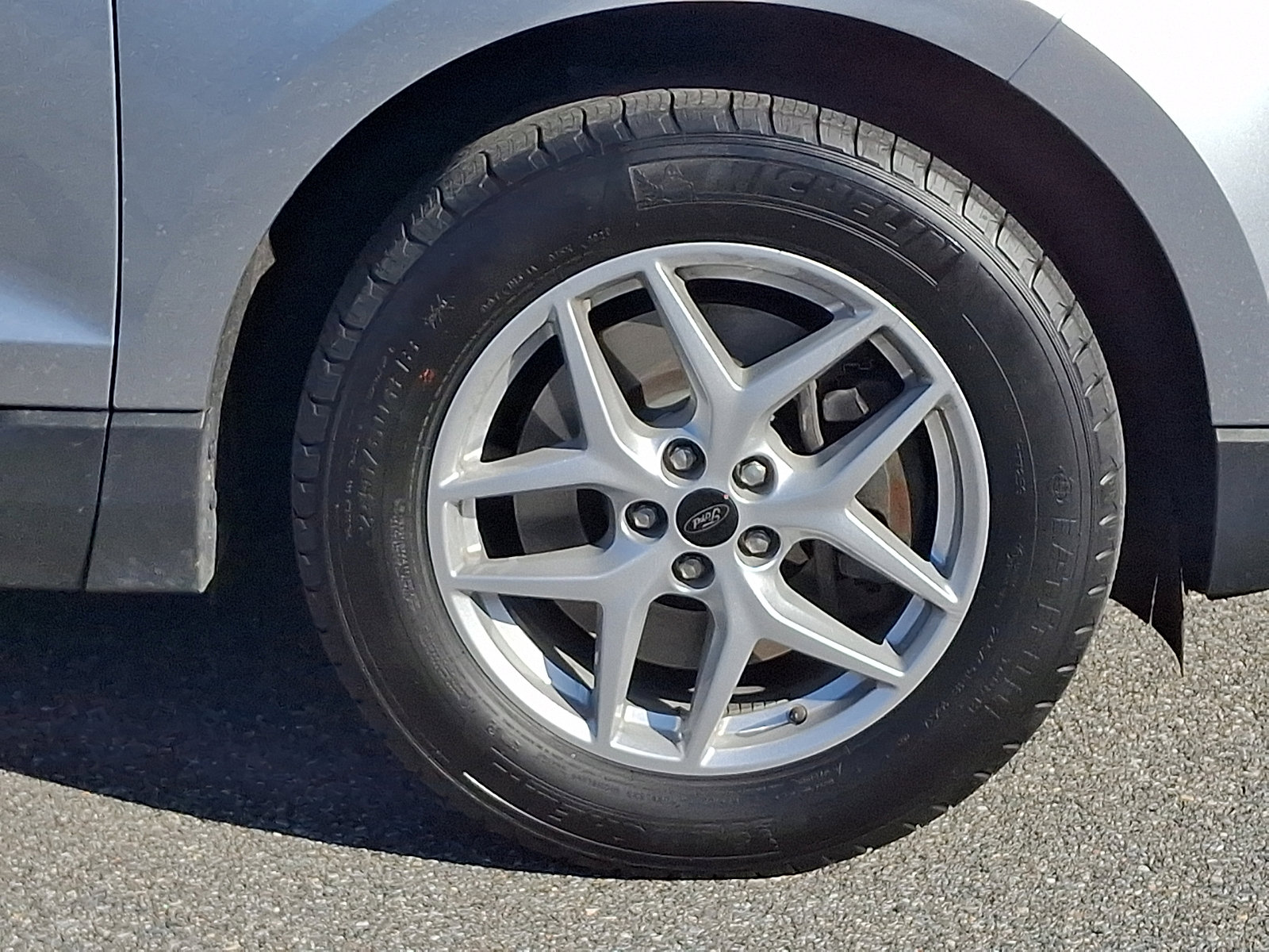 Used 2024 Ford Edge SEL w/ Convenience Package image 8