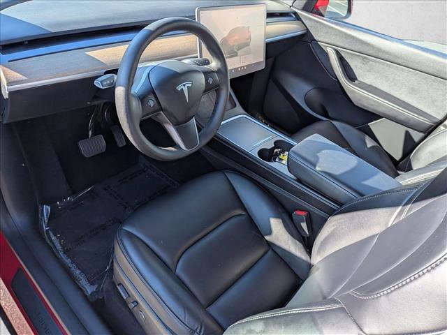 Used 2022 Tesla Model Y Long Range image 10