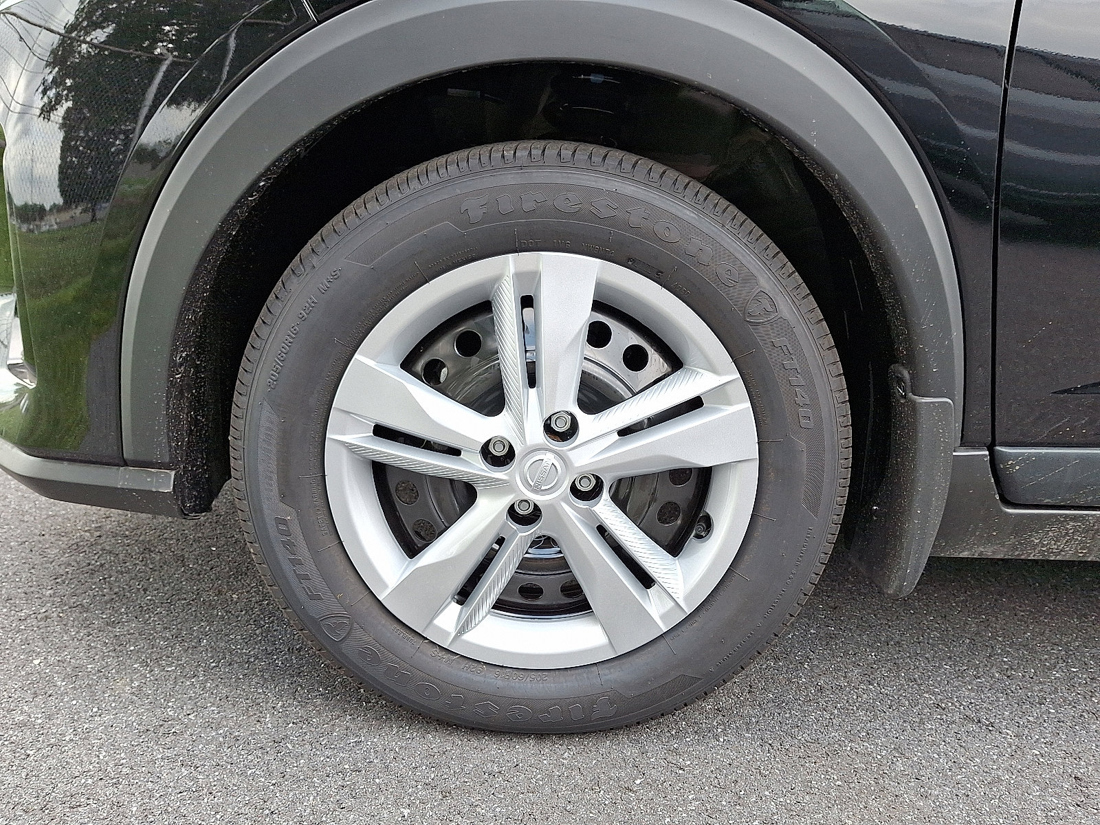 New 2025 Nissan Kicks Play S image 4