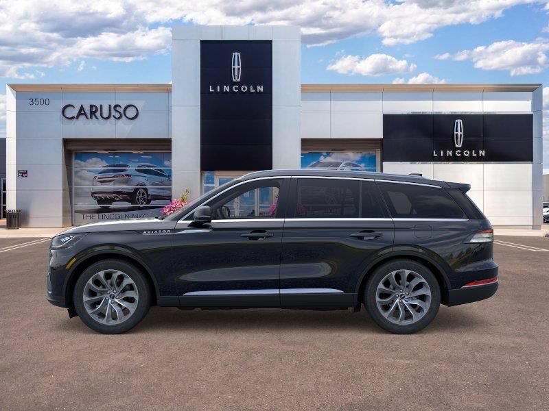 New 2026 Lincoln Aviator Reserve AWD/4WD image 3