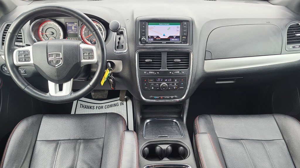 Used 2019 Dodge Grand Caravan GT image 28