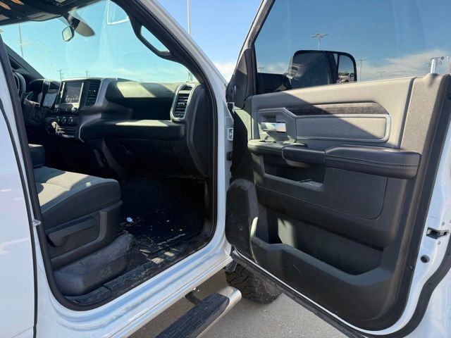 Used 2022 RAM 2500 Big Horn w/ Snow Chief Group AWD/4WD image 23