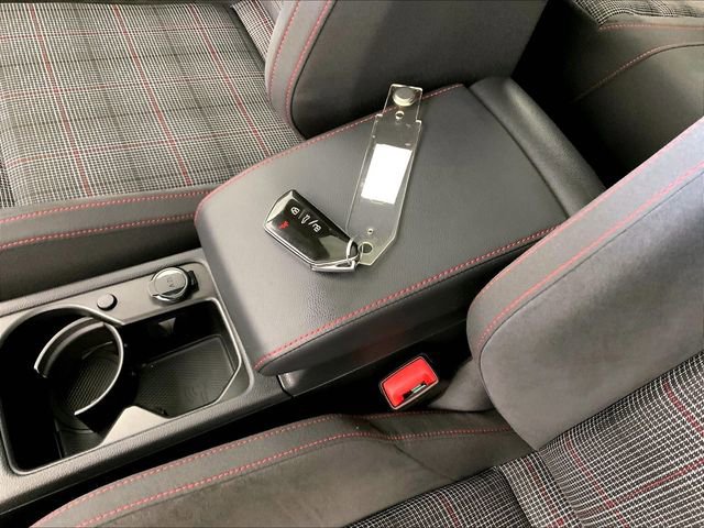 Certified 2023 Volkswagen GTI Autobahn FWD image 20