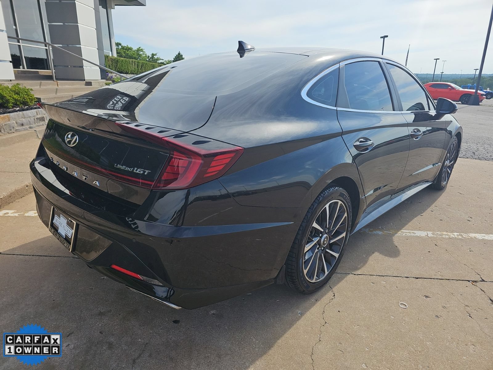 Used 2022 Hyundai Sonata Limited FWD image 4