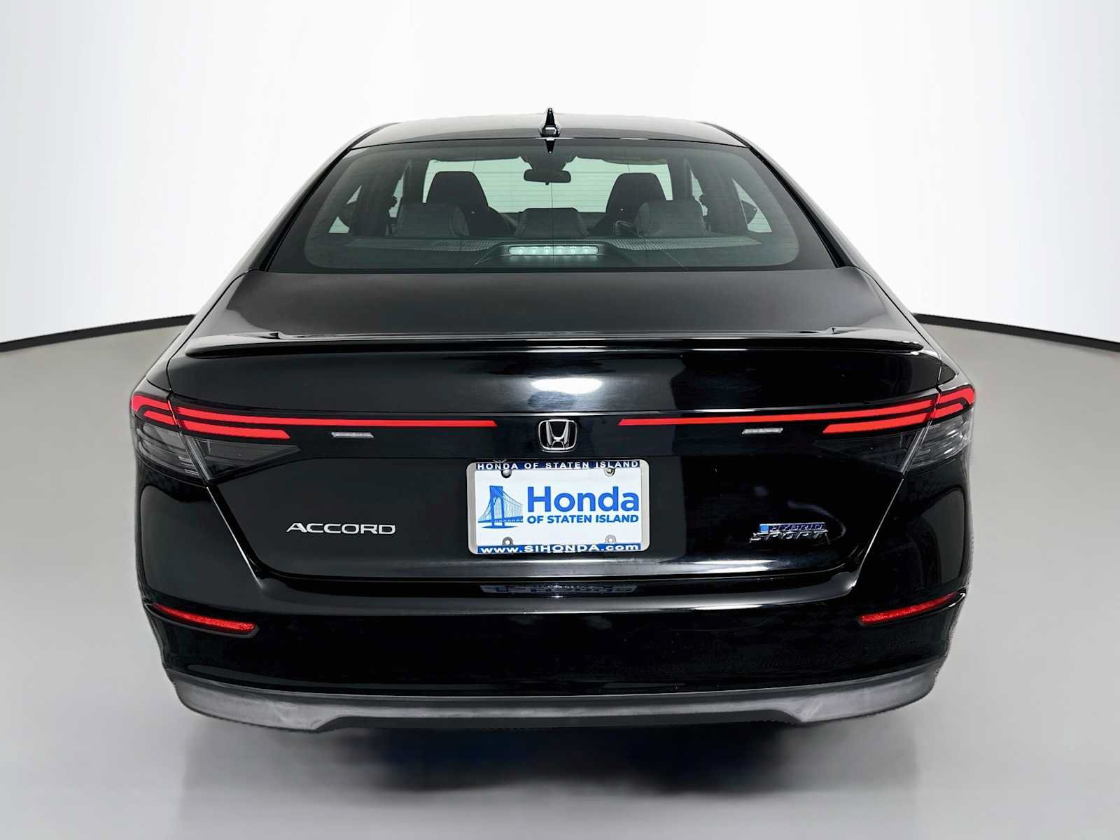 Certified 2024 Honda Accord Sport image 6