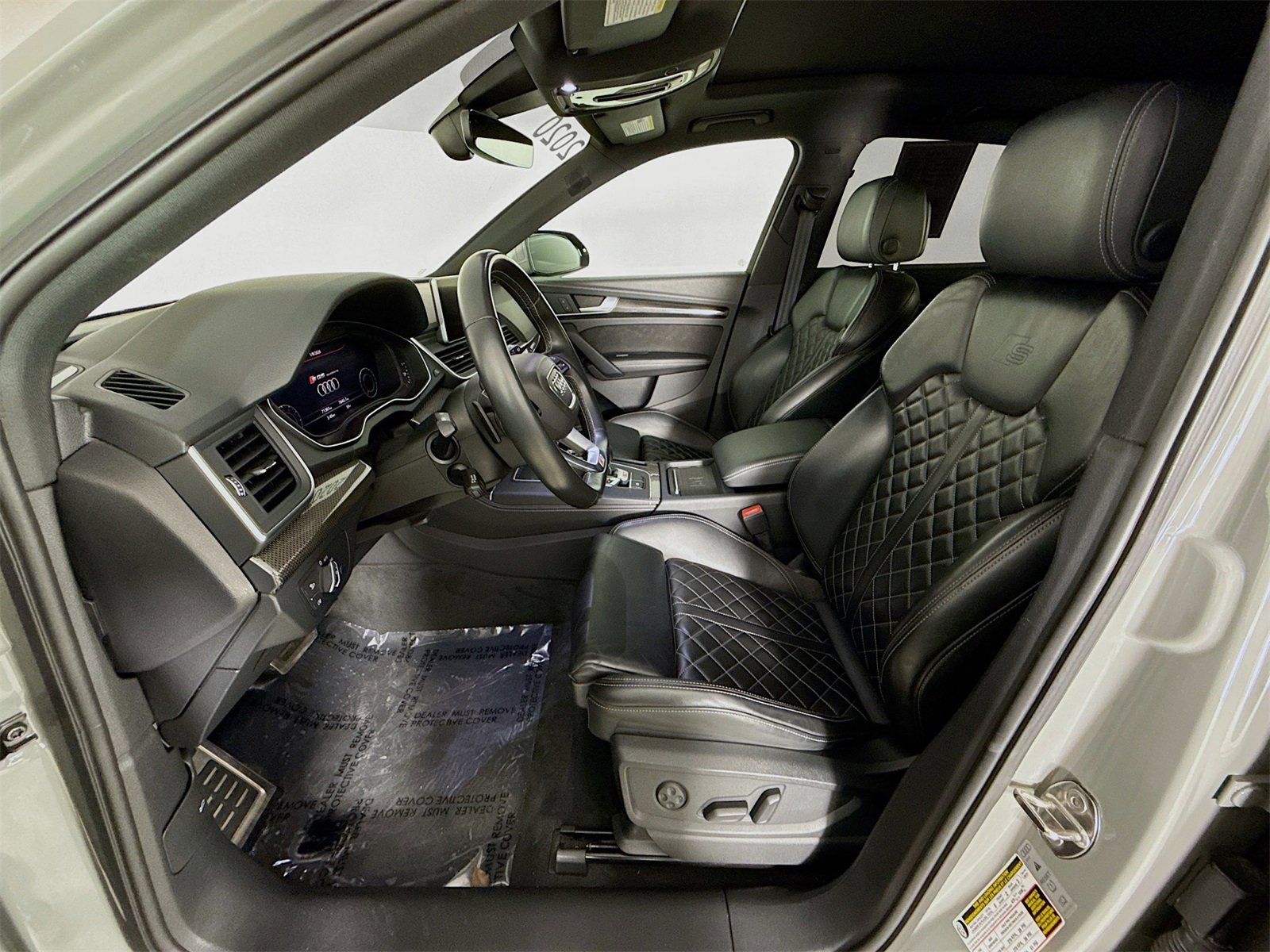 Used 2020 Audi SQ5 Premium Plus w/ Premium Plus Package image 22