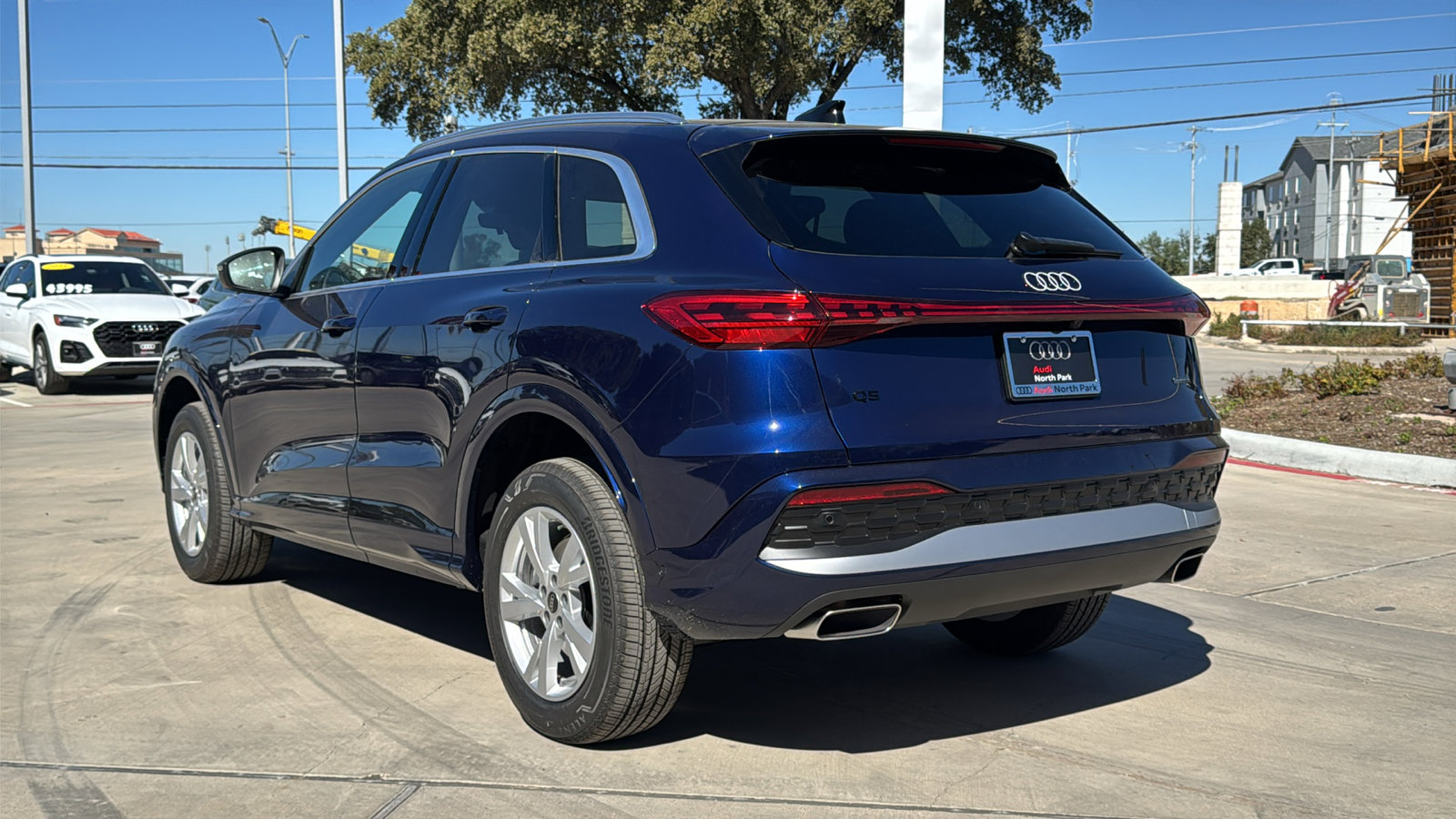 Used 2025 Audi Q5 Premium w/ Convenience Package AWD/4WD image 5