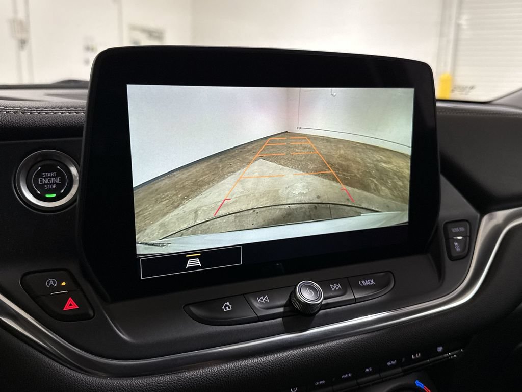 Used 2024 Chevrolet Blazer LT w/ Convenience Package FWD image 15