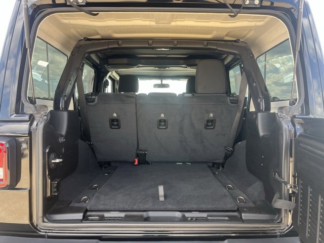 Used 2019 Jeep Wrangler Unlimited Sahara image 43