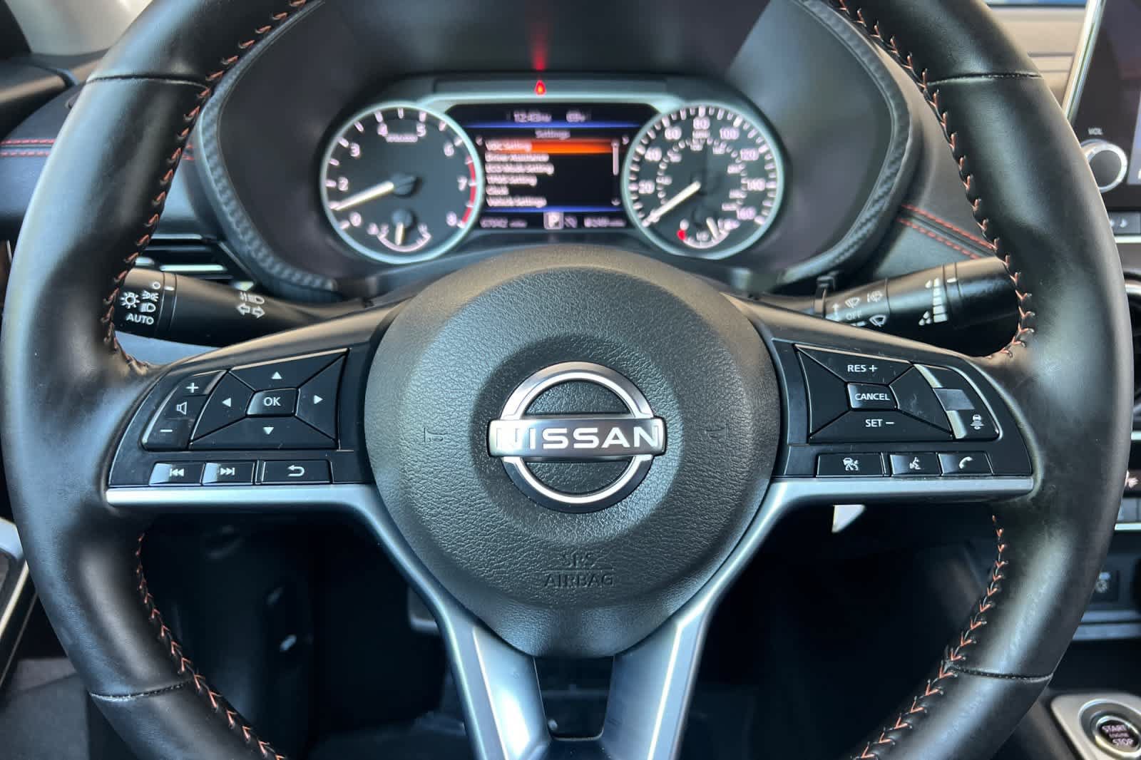 Used 2025 Nissan Sentra SR w/ Midnight Edition FWD image 23