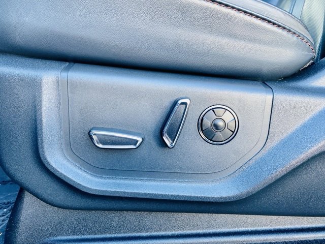 Used 2022 Ford F250 Platinum w/ FX4 Off-Road Package image 14