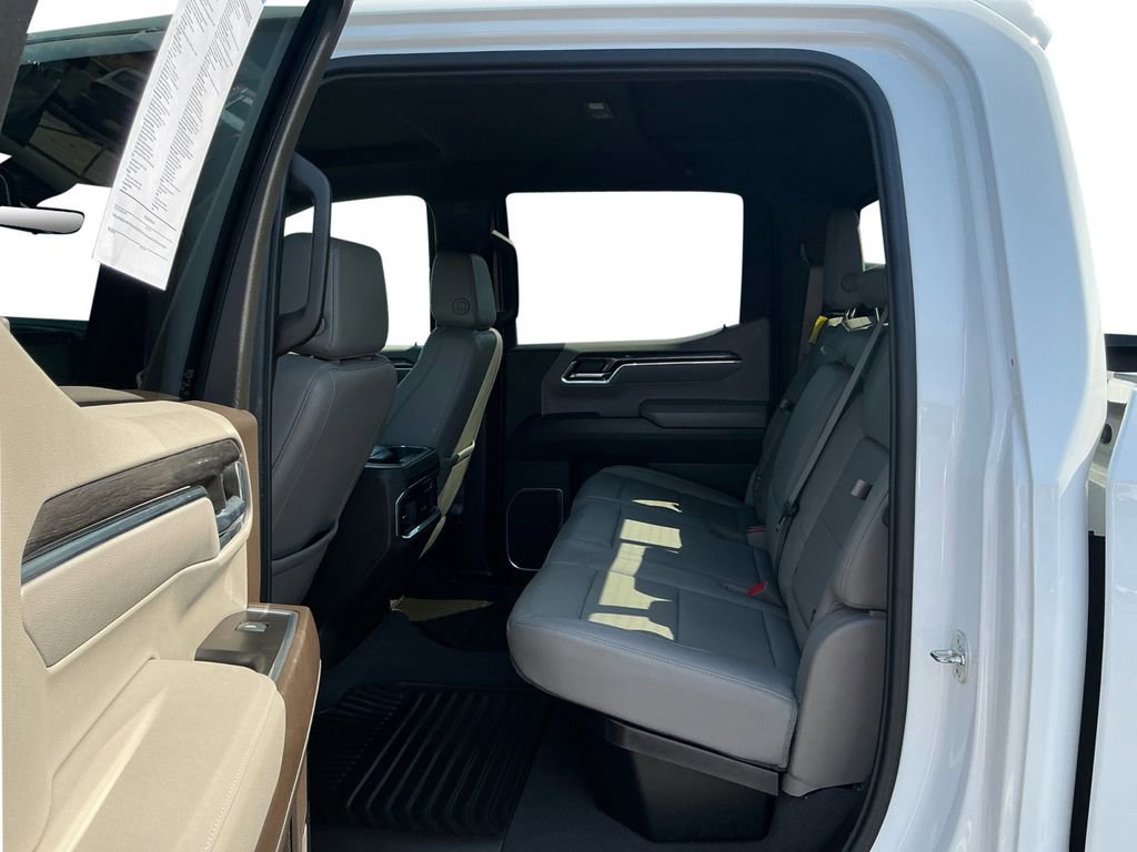 Used 2024 Chevrolet Silverado 1500 LTZ w/ Technology Package AWD/4WD image 21