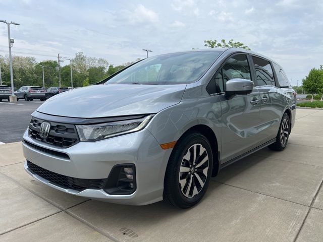 Used 2025 Honda Odyssey EX-L image 10