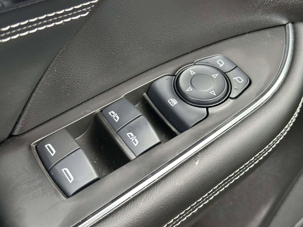 Used 2022 Buick Envision Preferred w/ Safety Package image 18