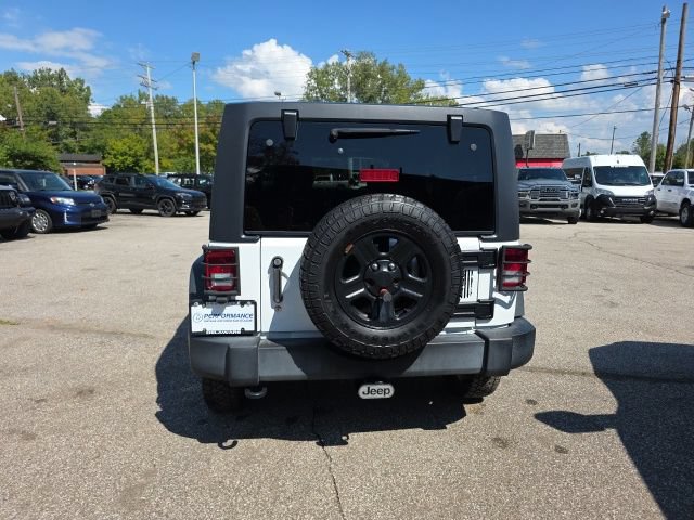 Used 2017 Jeep Wrangler Unlimited Sport w/ Connectivity Group AWD/4WD image 18