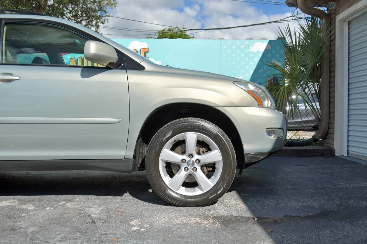 Used 2005 Lexus RX 330 image 32