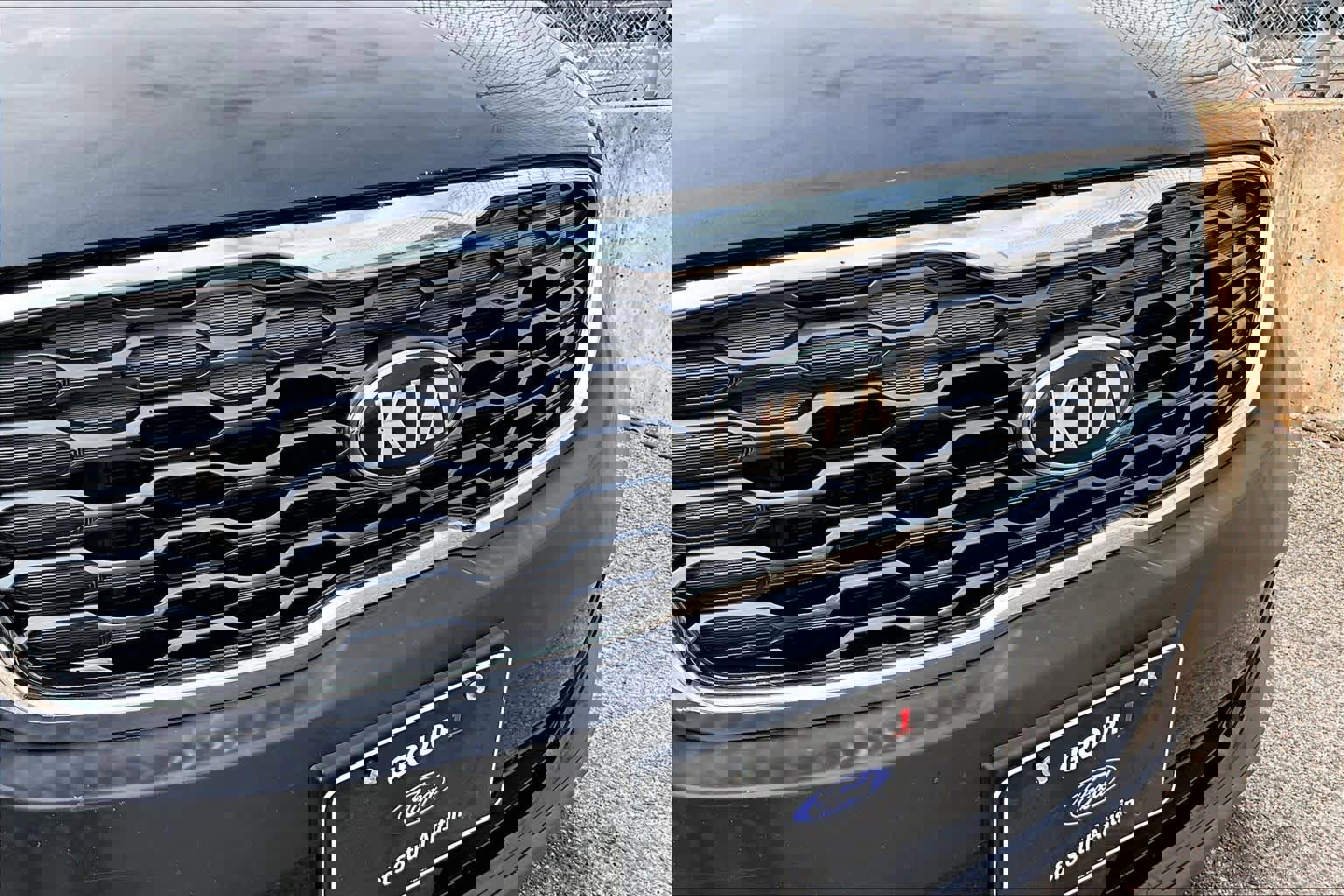 Used 2020 Kia Sorento S image 30