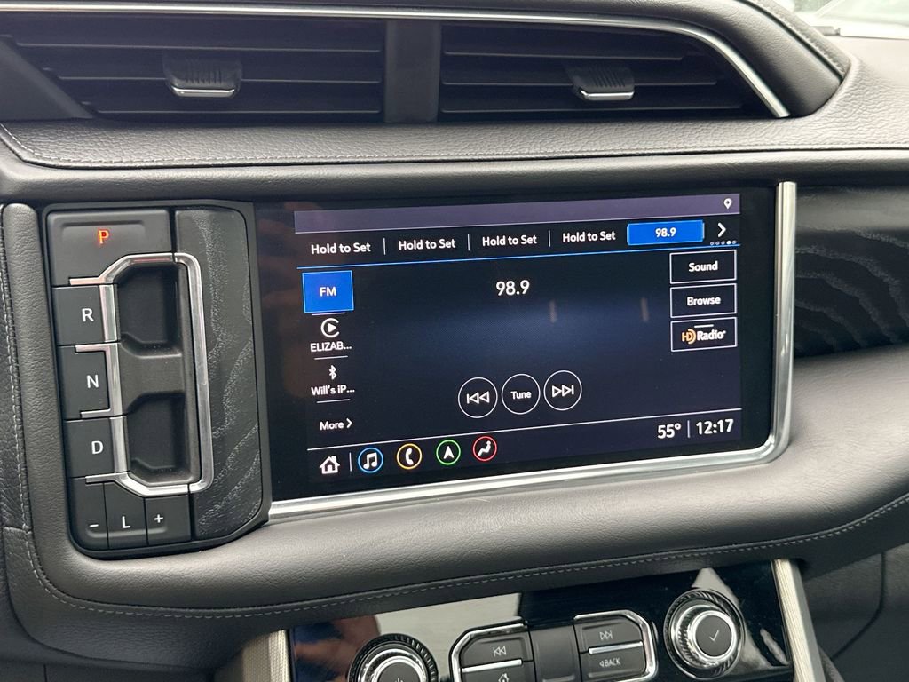 Used 2021 GMC Yukon Denali w/ Denali Premium Package image 12