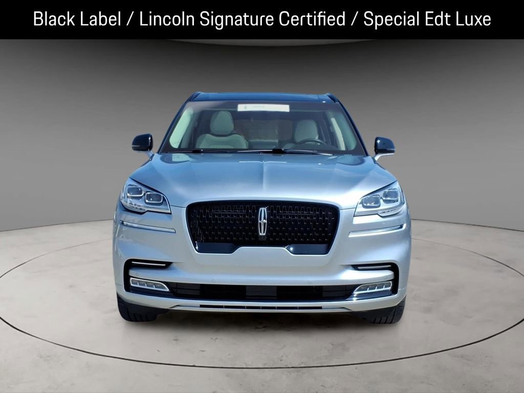 Certified 2024 Lincoln Aviator Black Label image 15