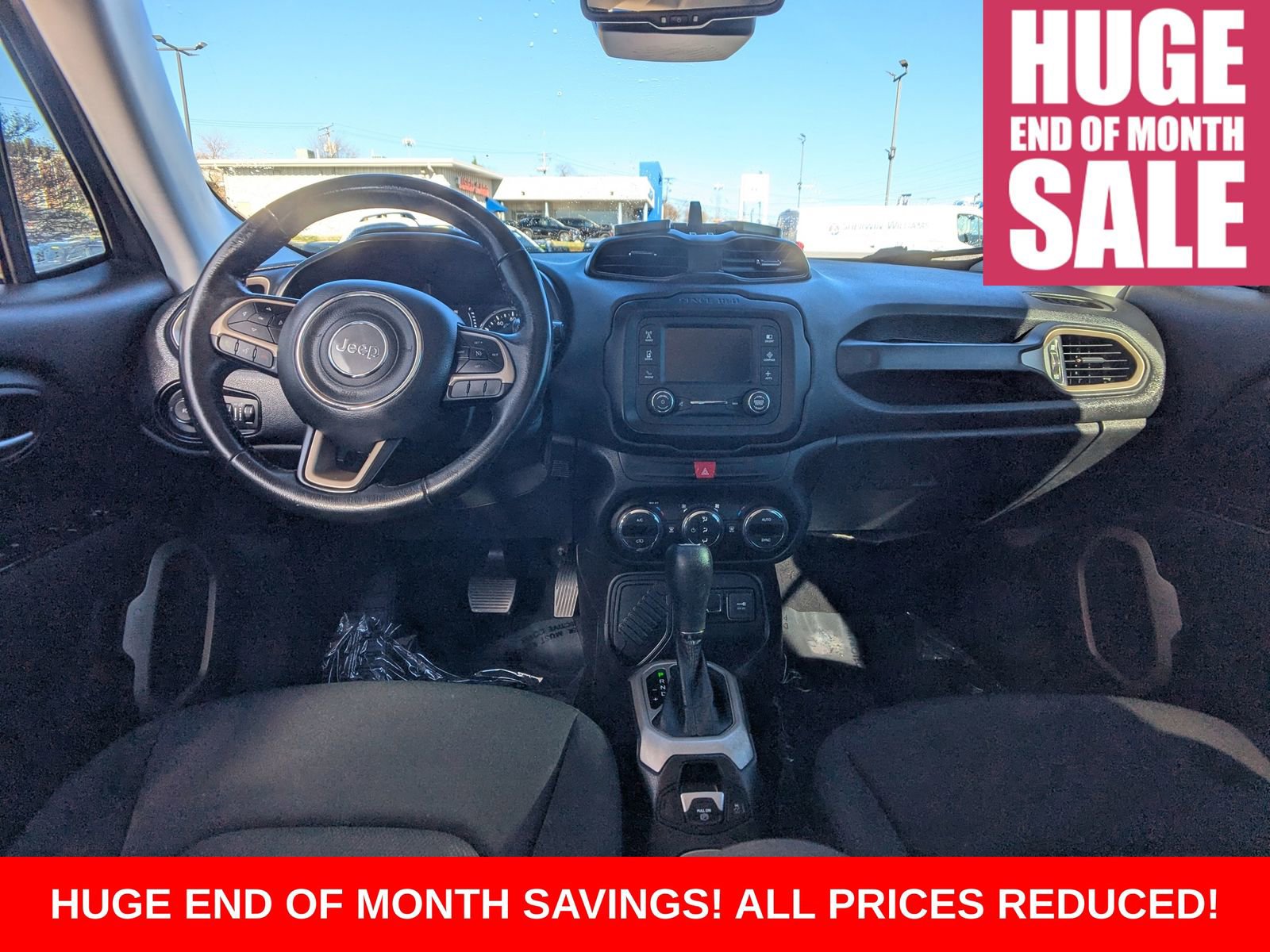 Used 2017 Jeep Renegade Latitude w/ Safety & Security Group image 18