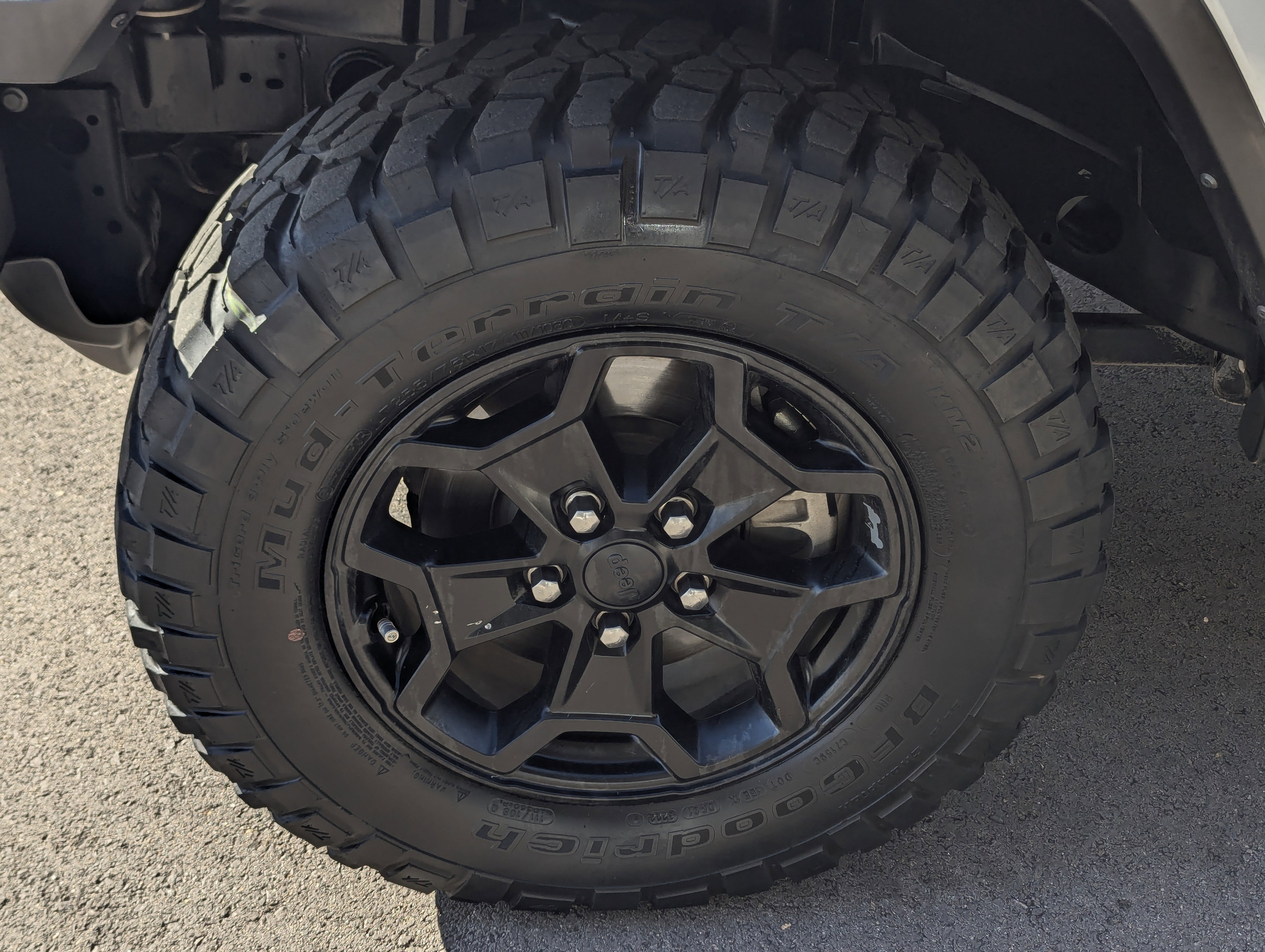 Used 2023 Jeep Gladiator Willys image 7