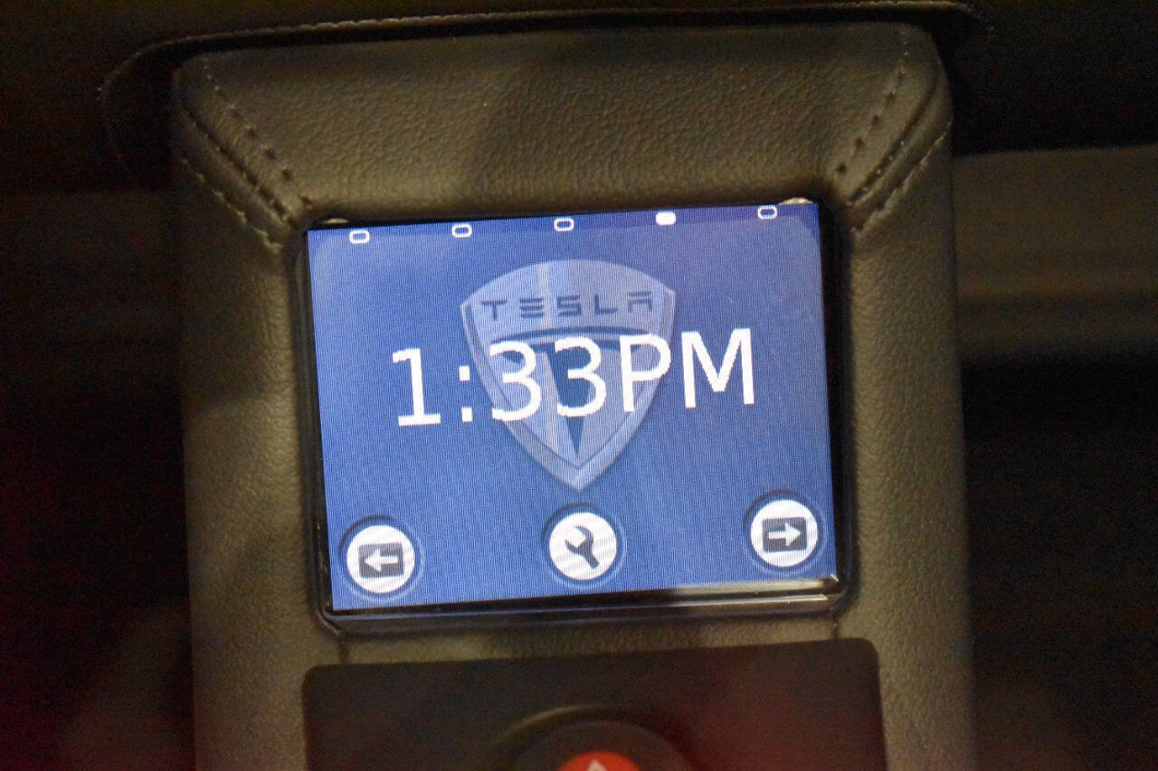 Used 2011 Tesla Roadster Sport image 71