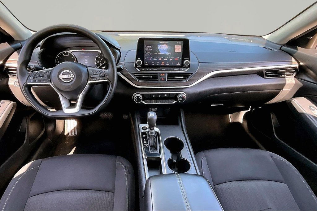 Used 2026 Nissan Altima 2.5 SV FWD image 7