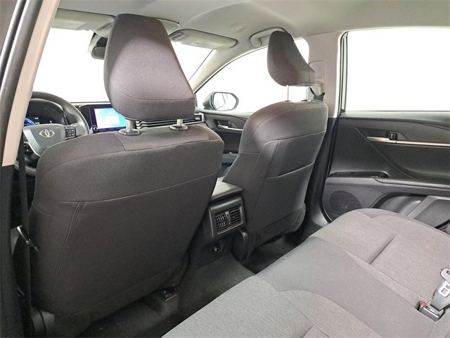 Used 2025 Toyota Camry LE image 11