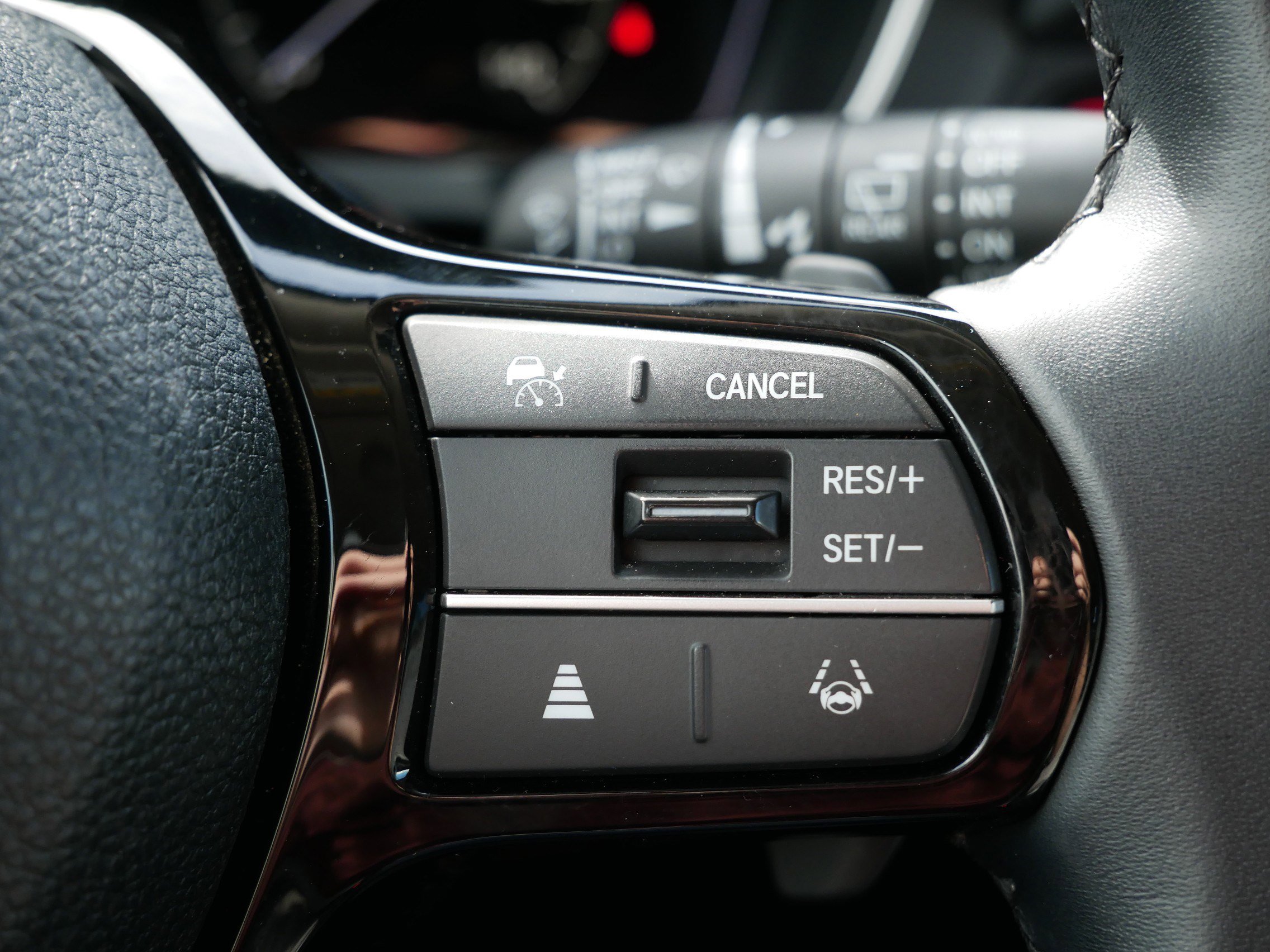 Certified 2025 Honda Pilot EX-L image 30