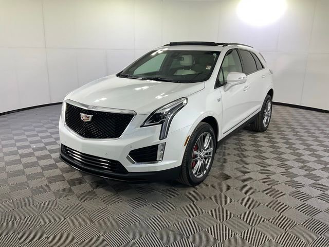 Certified 2025 Cadillac XT5 Sportv