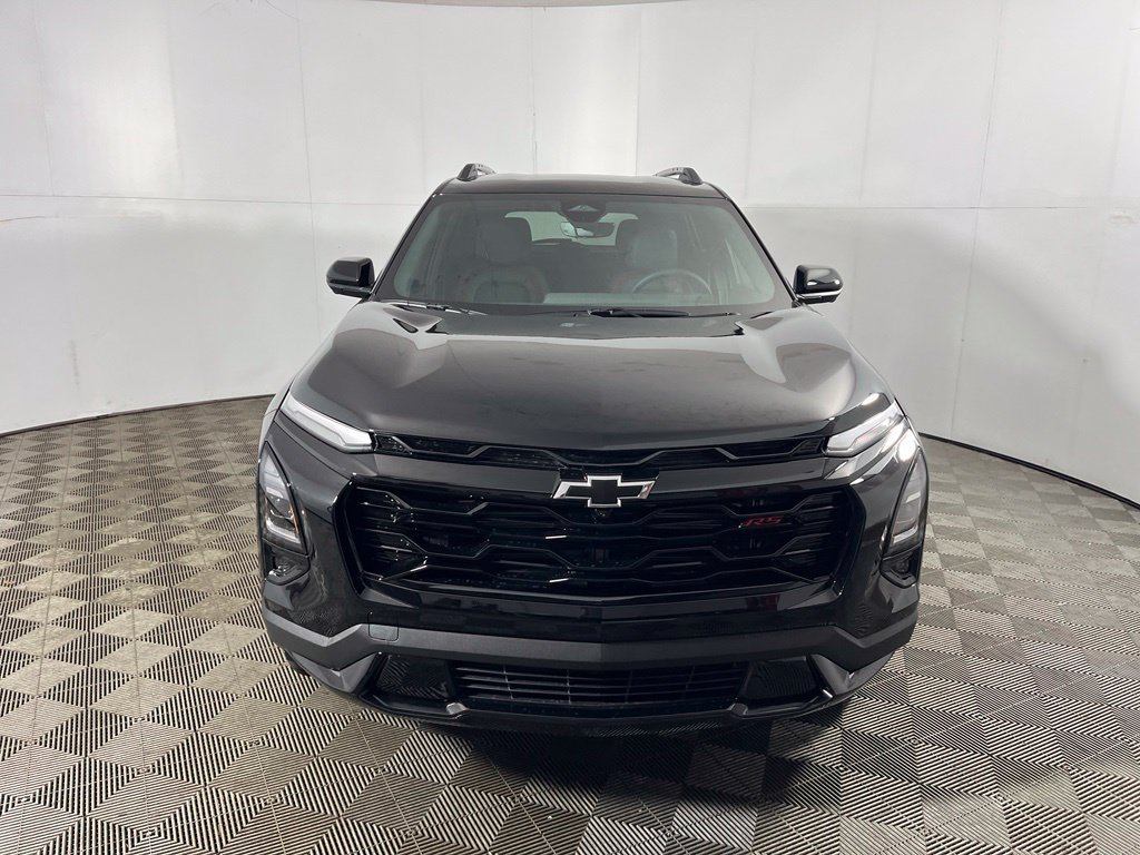 New 2027 Chevrolet Equinox RS w/ Safety and Technology Package AWD/4WD image 2