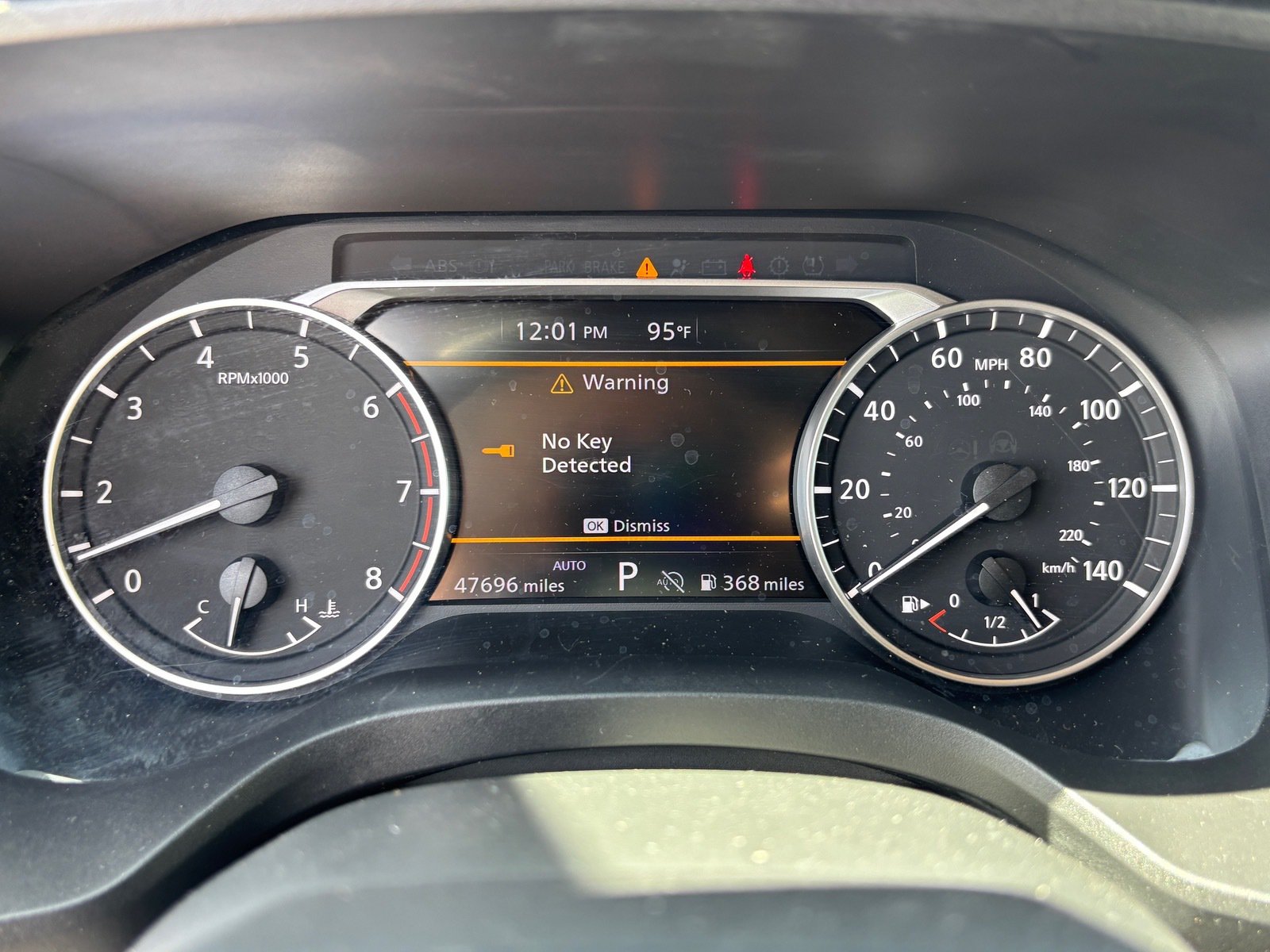 Used 2025 Nissan Rogue SV AWD/4WD image 13