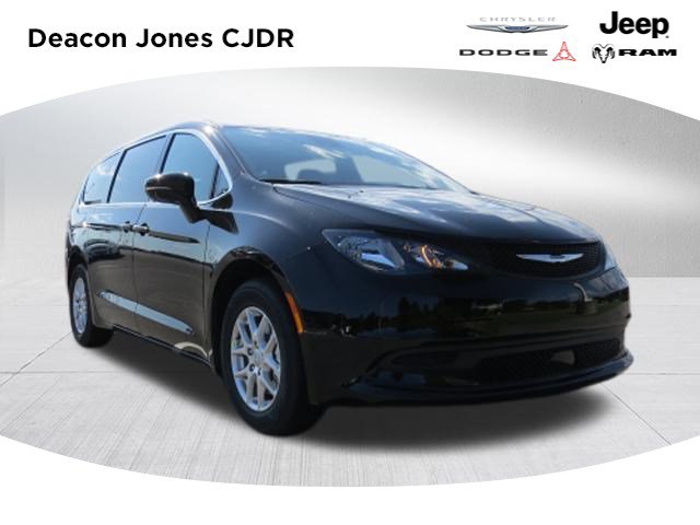 New 2025 Chrysler Voyager LX